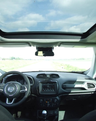 Jeep Renegade cena 72900 przebieg: 44500, rok produkcji 2019 z Lublin małe 106